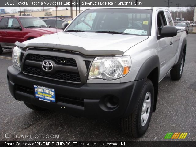 2011 Toyota Tacoma V6 Access Cab 4x4 in Silver Streak Mica