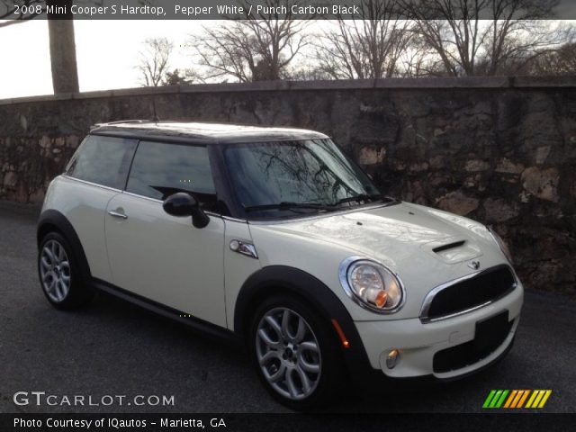 2008 Mini Cooper S Hardtop in Pepper White