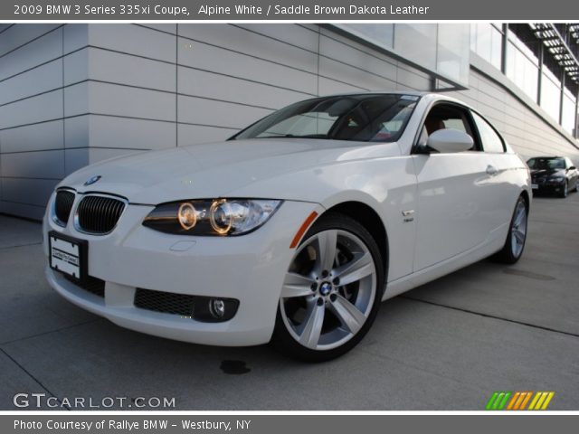 2009 BMW 3 Series 335xi Coupe in Alpine White