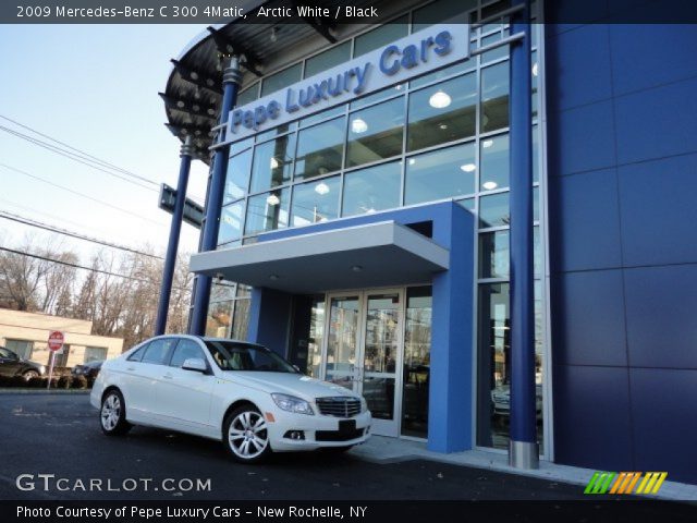 2009 Mercedes-Benz C 300 4Matic in Arctic White