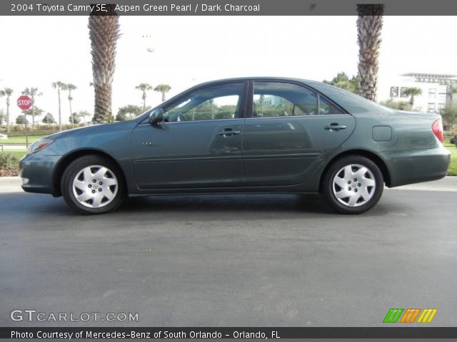 2004 Toyota Camry SE in Aspen Green Pearl