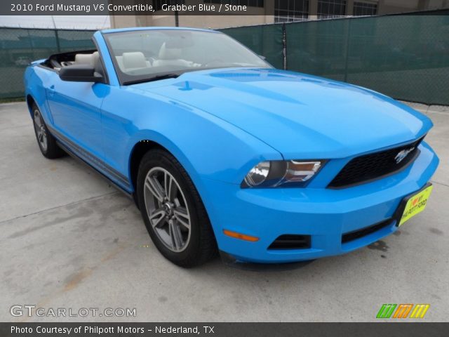 2010 Ford Mustang V6 Convertible in Grabber Blue