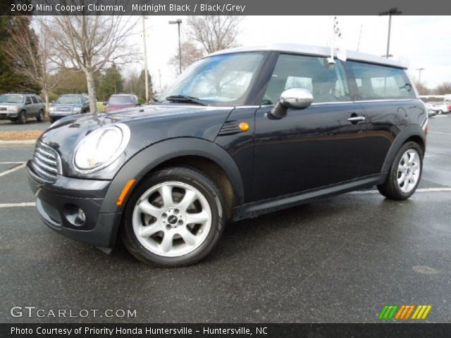 2009 Mini Cooper Clubman in Midnight Black