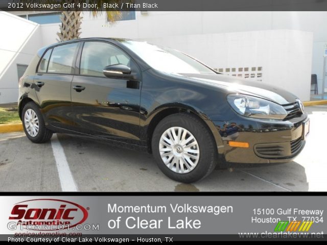 2012 Volkswagen Golf 4 Door in Black