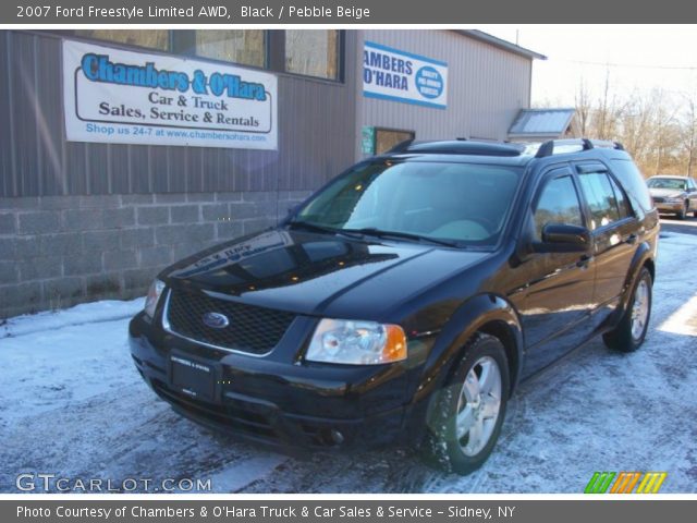 2007 Ford Freestyle Limited AWD in Black