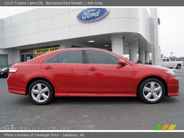 2010 Toyota Camry SE in Barcelona Red Metallic