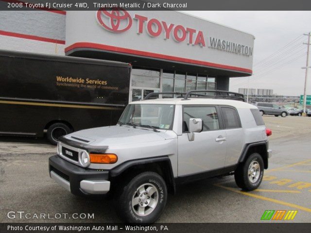 2008 Toyota FJ Cruiser 4WD in Titanium Metallic