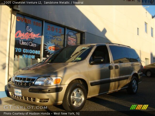 2005 Chevrolet Venture LS in Sandstone Metallic