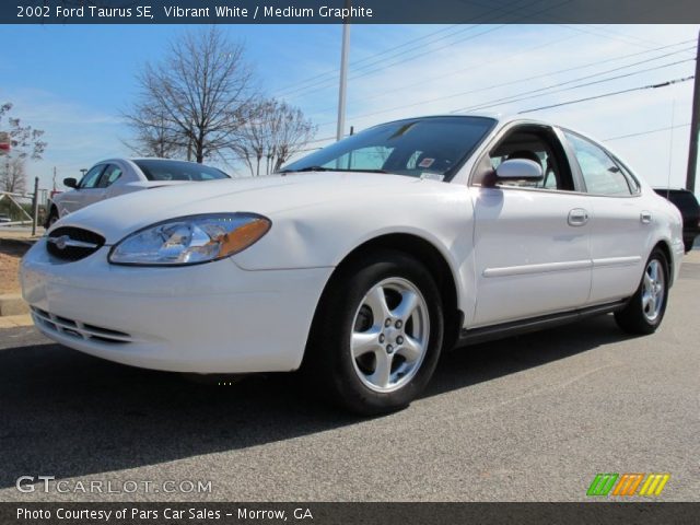 2002 Ford Taurus SE in Vibrant White