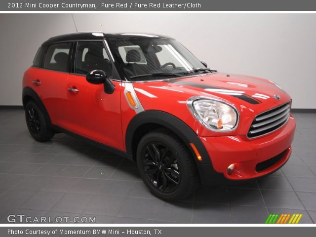 2012 Mini Cooper Countryman in Pure Red