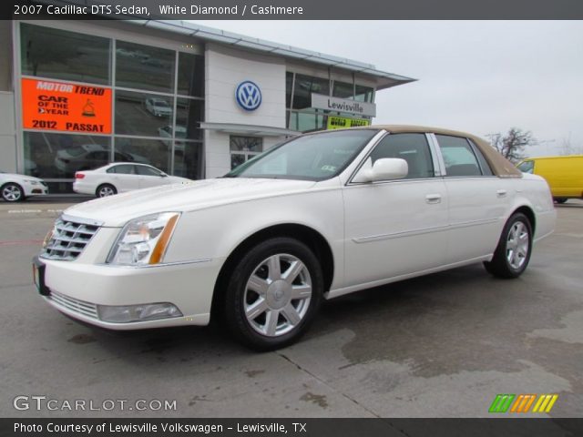2007 Cadillac DTS Sedan in White Diamond