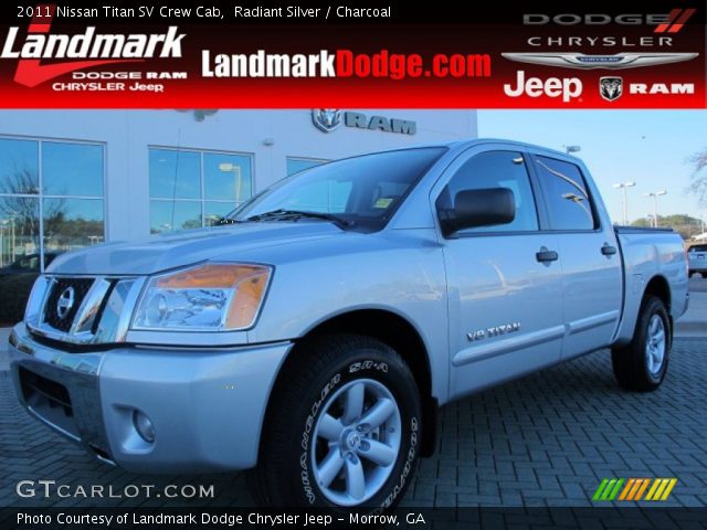 2011 Nissan Titan SV Crew Cab in Radiant Silver