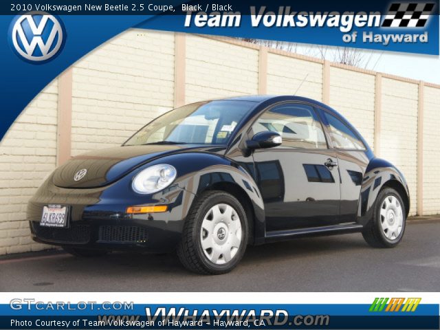 2010 Volkswagen New Beetle 2.5 Coupe in Black