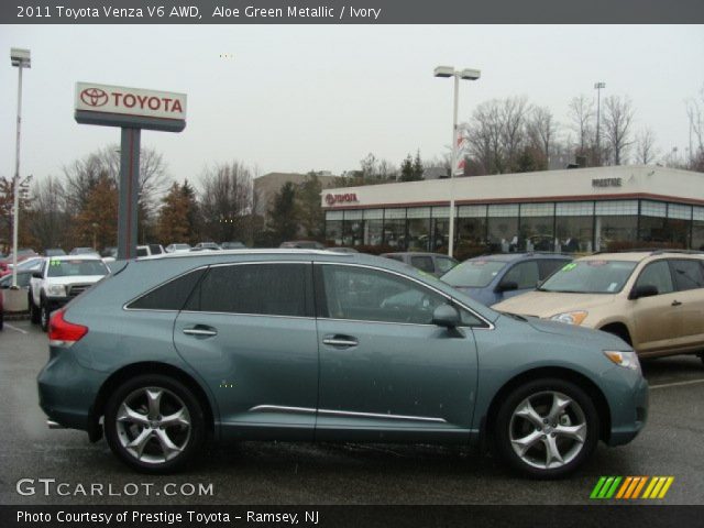 2011 Toyota Venza V6 AWD in Aloe Green Metallic