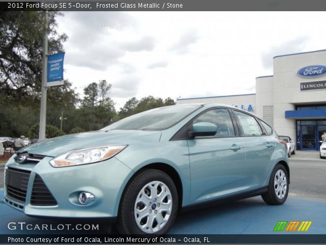 2012 Ford Focus SE 5-Door in Frosted Glass Metallic