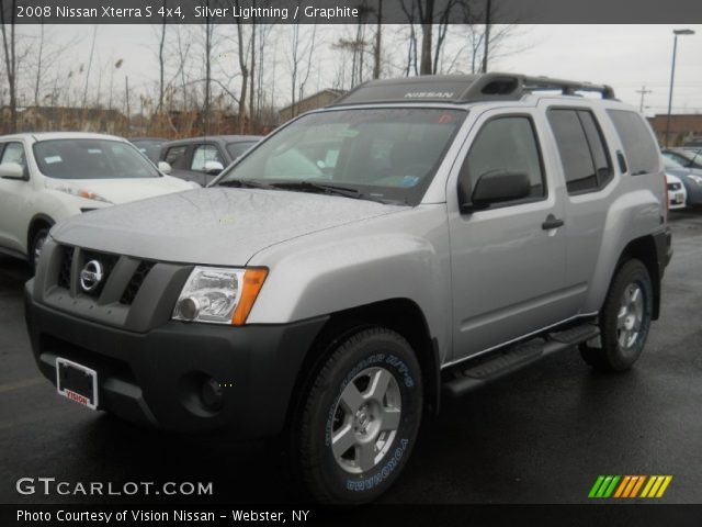 2008 Nissan Xterra S 4x4 in Silver Lightning