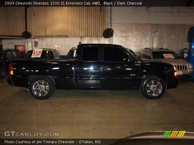 2004 Chevrolet Silverado 1500 SS Extended Cab AWD in Black