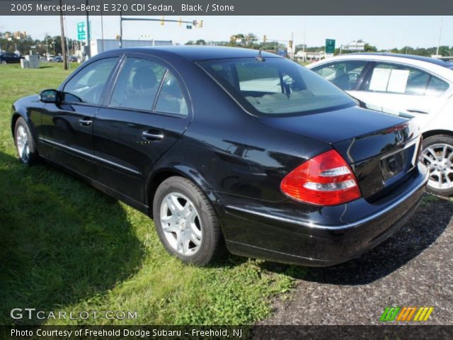 2005 Mercedes-Benz E 320 CDI Sedan in Black