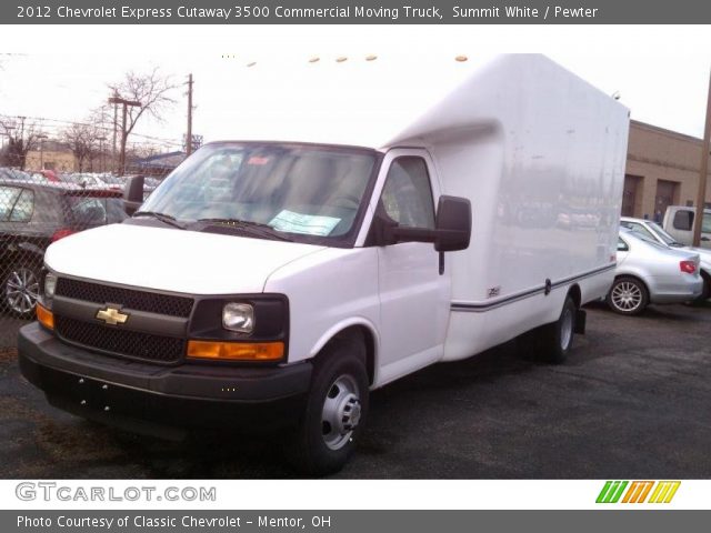 2012 Chevrolet Express Cutaway 3500 Commercial Moving Truck in Summit White