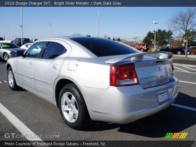 2010 Dodge Charger SXT in Bright Silver Metallic
