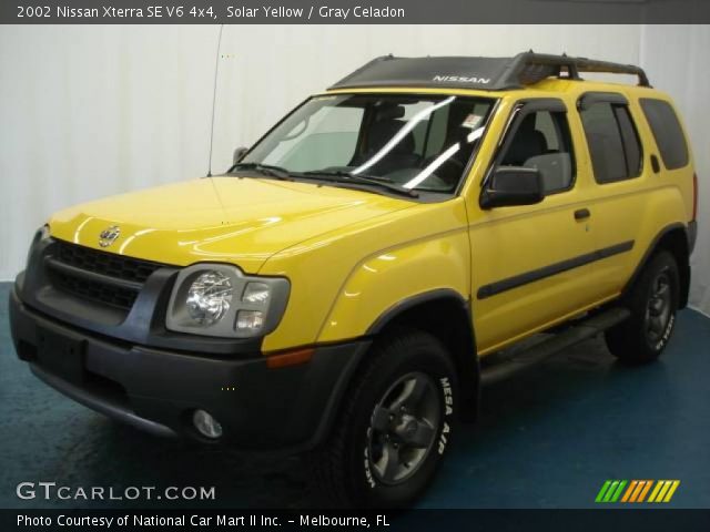 Yellow 2002 nissan xterra