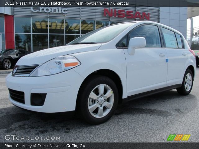 2012 Nissan versa fresh powder #5