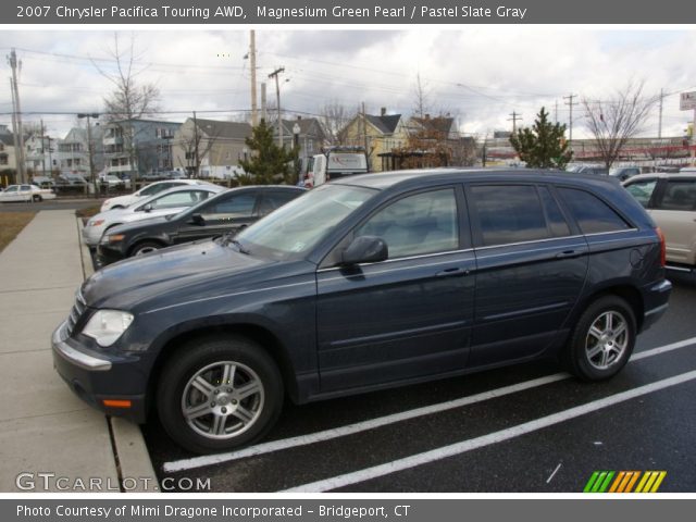 2007 Chrysler Pacifica Touring AWD in Magnesium Green Pearl
