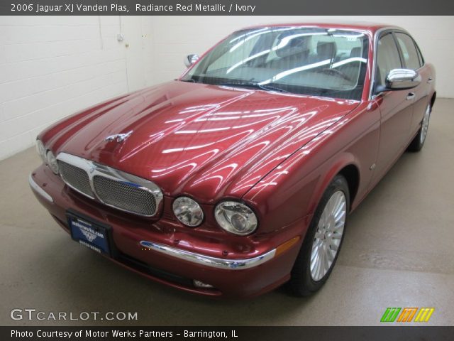 2006 Jaguar XJ Vanden Plas in Radiance Red Metallic