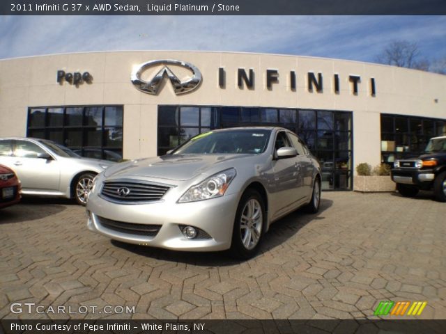 2011 Infiniti G 37 x AWD Sedan in Liquid Platinum