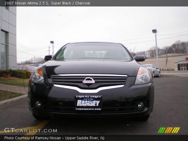2007 Nissan Altima 2.5 S in Super Black