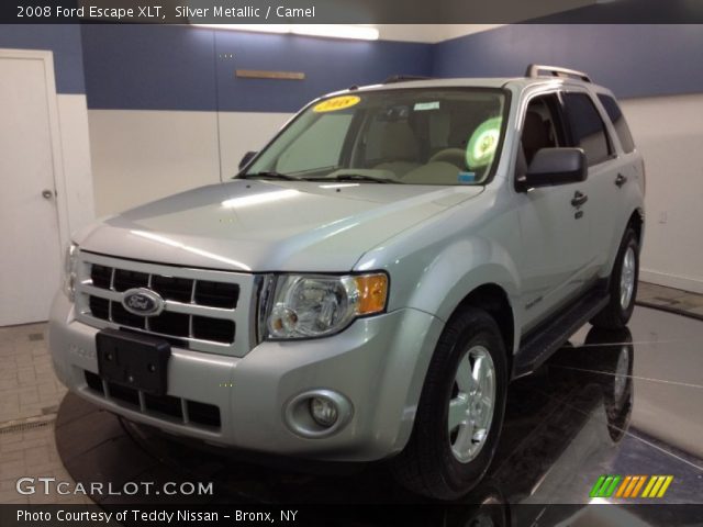 2008 Ford Escape XLT in Silver Metallic