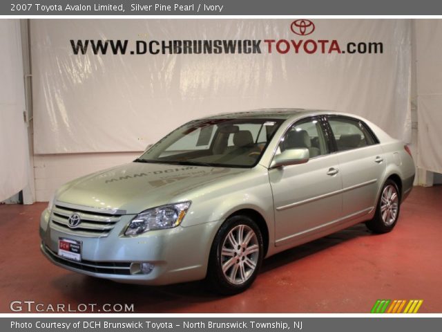2007 Toyota Avalon Limited in Silver Pine Pearl