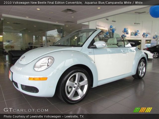 2010 Volkswagen New Beetle Final Edition Convertible in Aquarius Blue/Campanella White