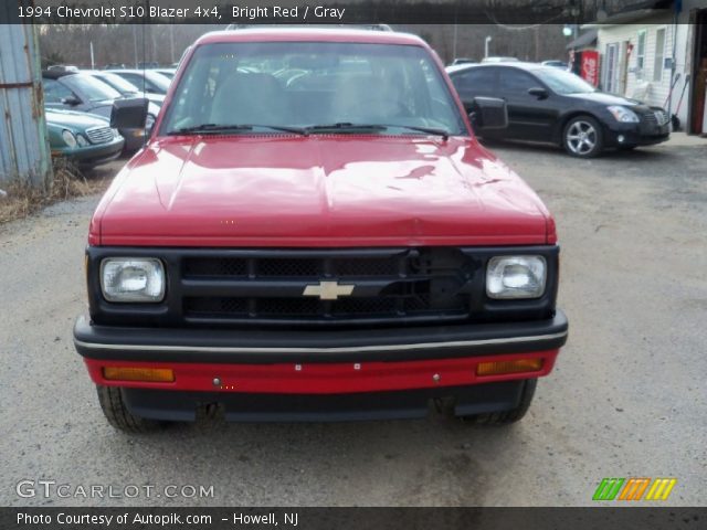 1994 Chevrolet S10 Blazer 4x4 in Bright Red