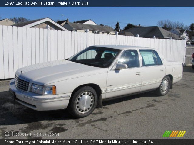 1997 Cadillac DeVille Sedan in White