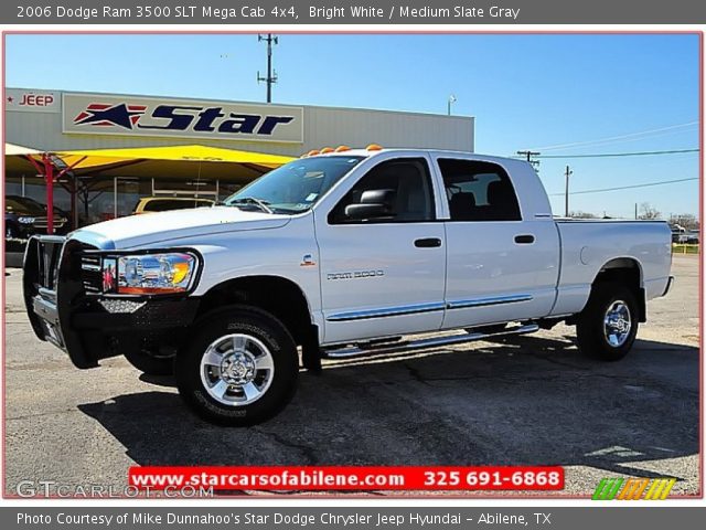 2006 Dodge Ram 3500 SLT Mega Cab 4x4 in Bright White