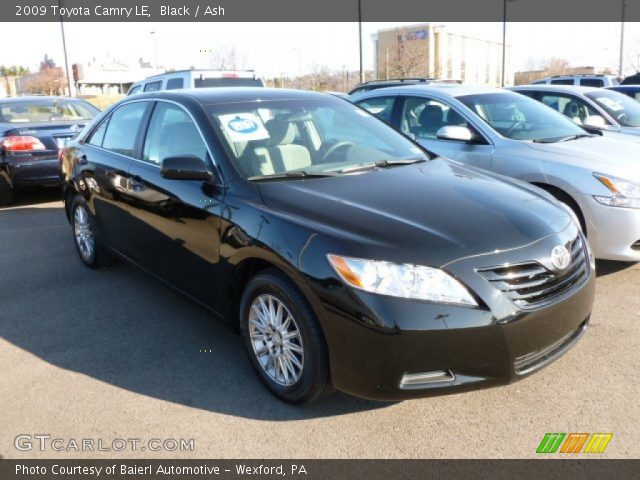 2009 Toyota Camry LE in Black