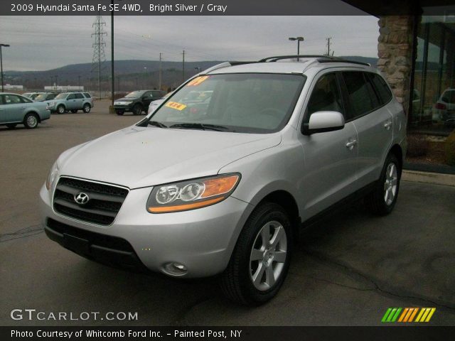 2009 Hyundai Santa Fe SE 4WD in Bright Silver