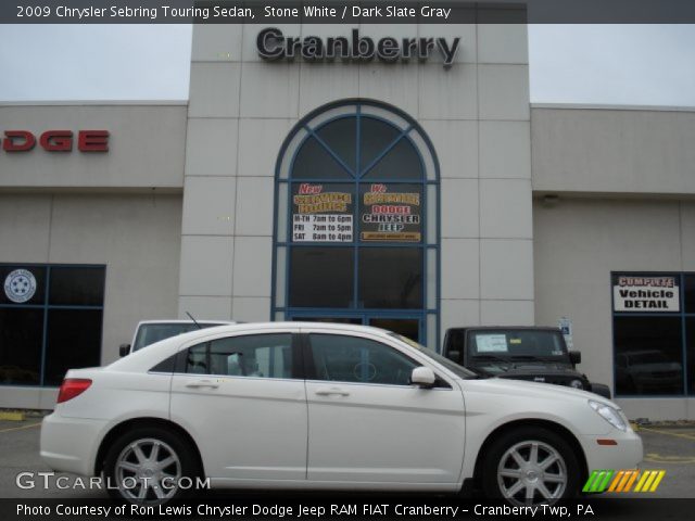 2009 Chrysler Sebring Touring Sedan in Stone White