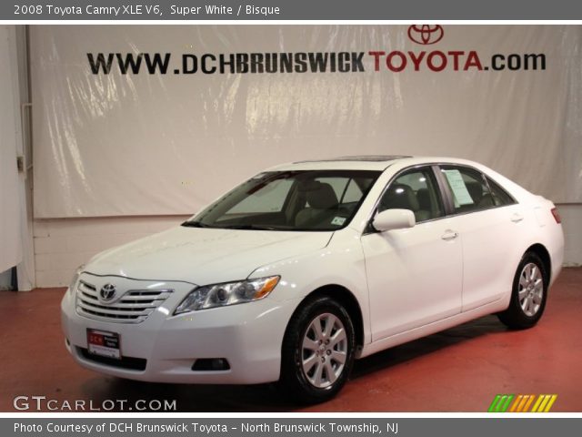 2008 Toyota Camry XLE V6 in Super White