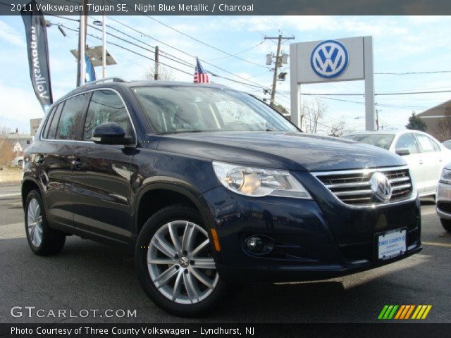 2011 Volkswagen Tiguan SE in Night Blue Metallic