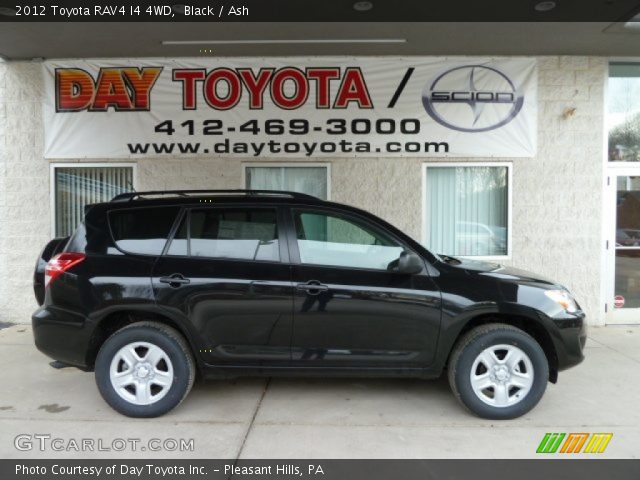 2012 Toyota RAV4 I4 4WD in Black