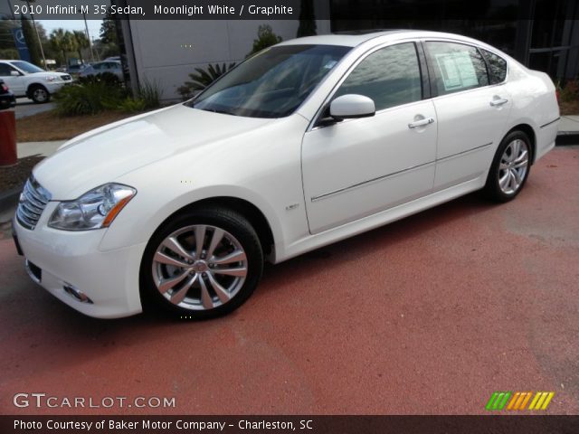 2010 Infiniti M 35 Sedan in Moonlight White
