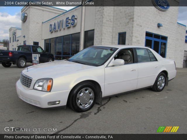 2004 Cadillac DeVille Sedan in White Diamond