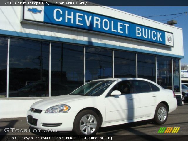 2011 Chevrolet Impala LS in Summit White