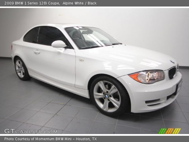 2009 BMW 1 Series 128i Coupe in Alpine White