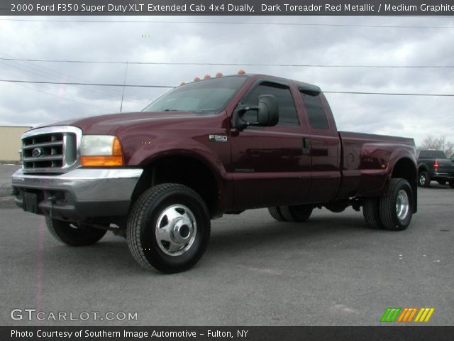 2000 Ford F350 Super Duty XLT Extended Cab 4x4 Dually in Dark Toreador Red Metallic