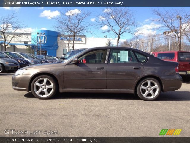 2009 Subaru Legacy 2.5i Sedan in Deep Bronze Metallic