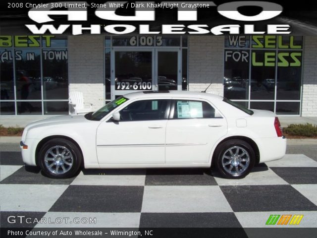 2008 Chrysler 300 Limited in Stone White