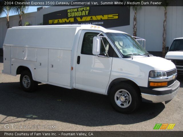 2004 Chevrolet Express 3500 Cutaway Commercial Van in Summit White